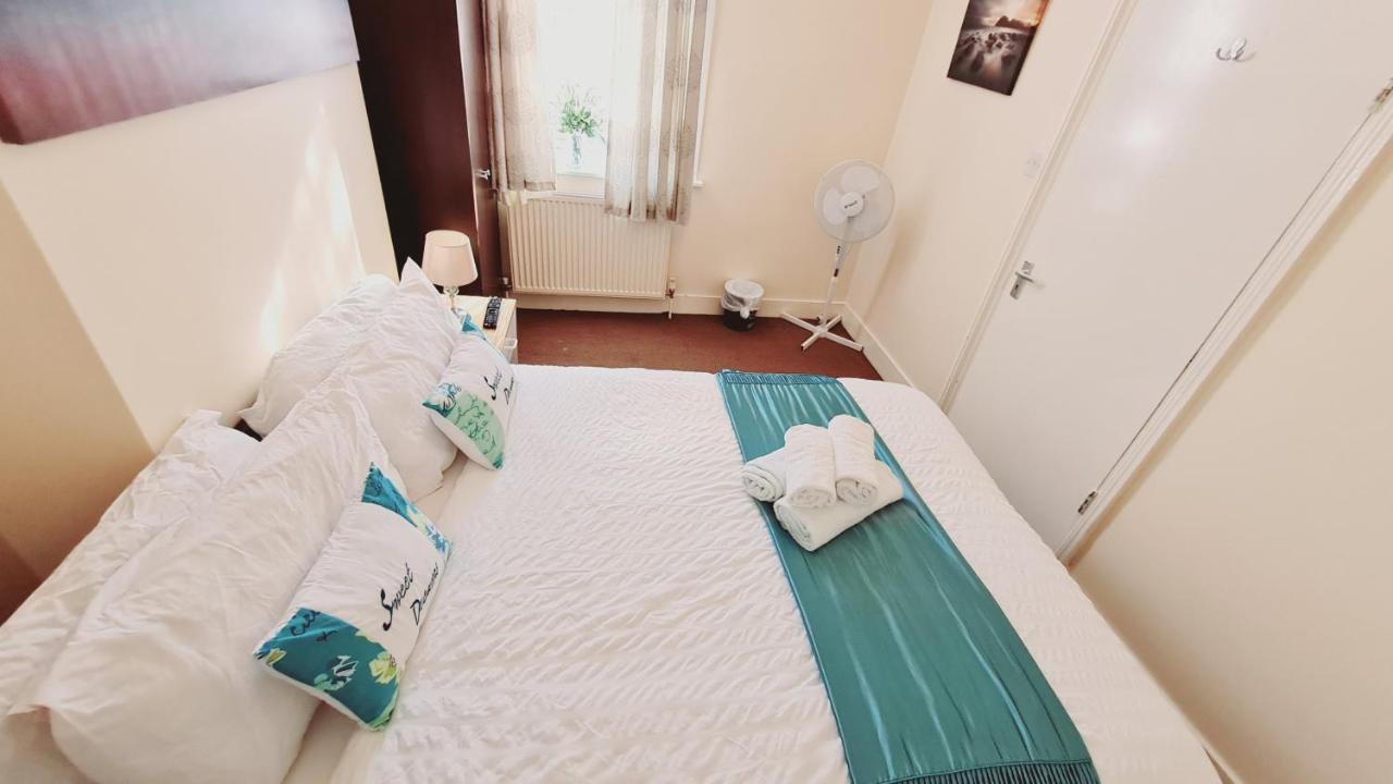 Cedar Villa - Perfect For Longer Stays Чатъм Екстериор снимка