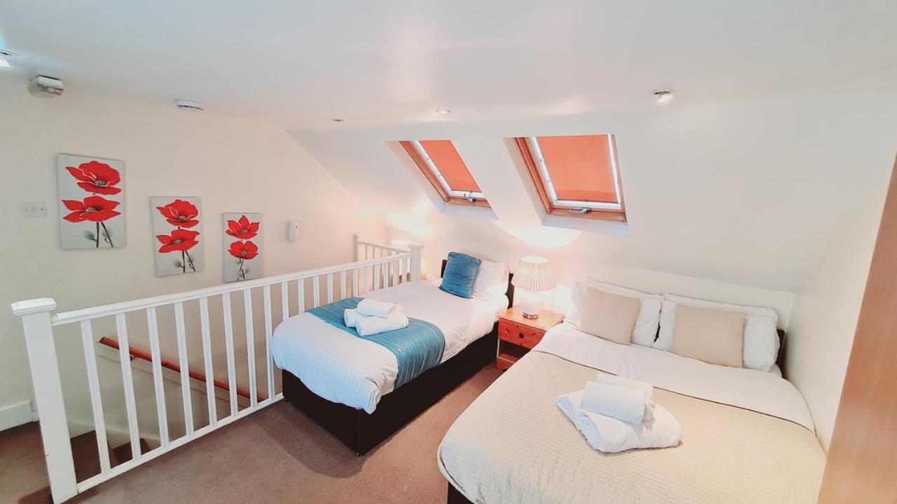 Cedar Villa - Perfect For Longer Stays Чатъм Екстериор снимка