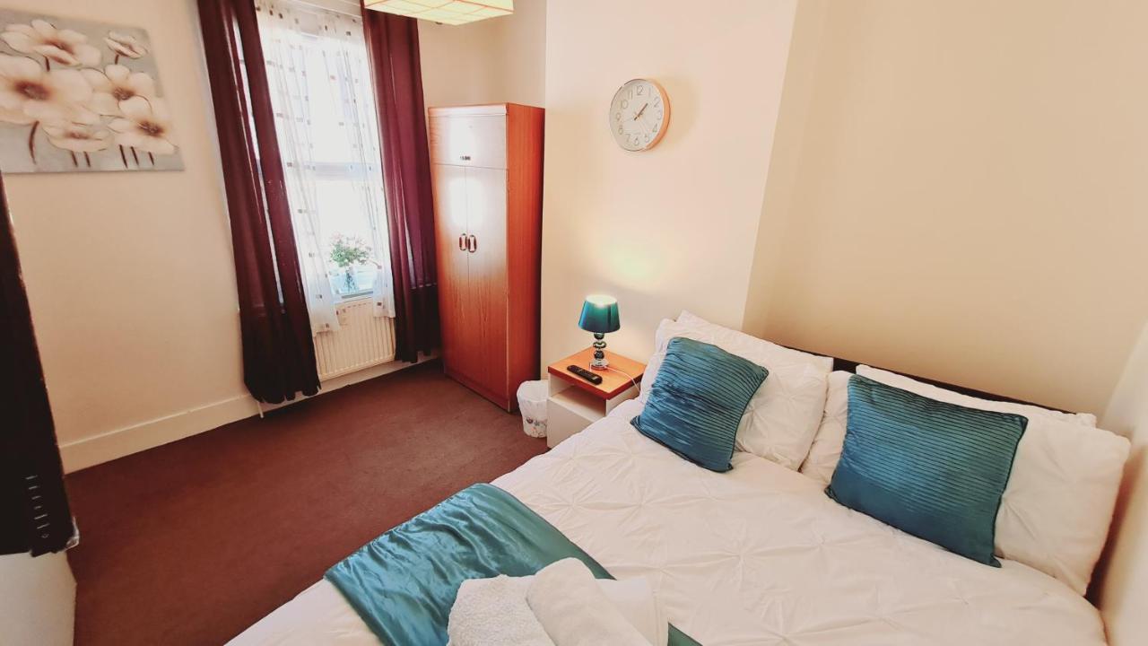 Cedar Villa - Perfect For Longer Stays Чатъм Екстериор снимка
